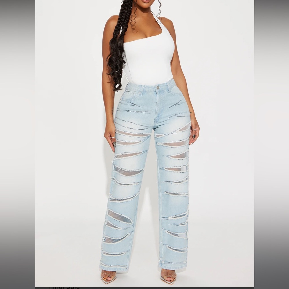 Embellished Cut Out Jeans
